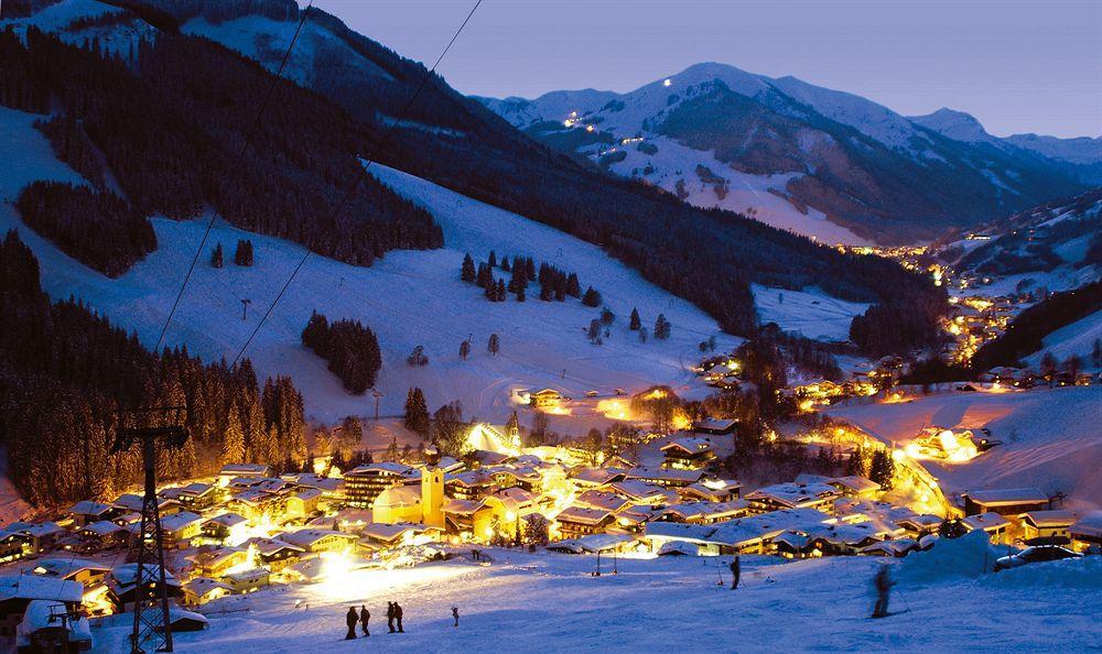 Hotel Herzblut Saalbach Eksteriør billede