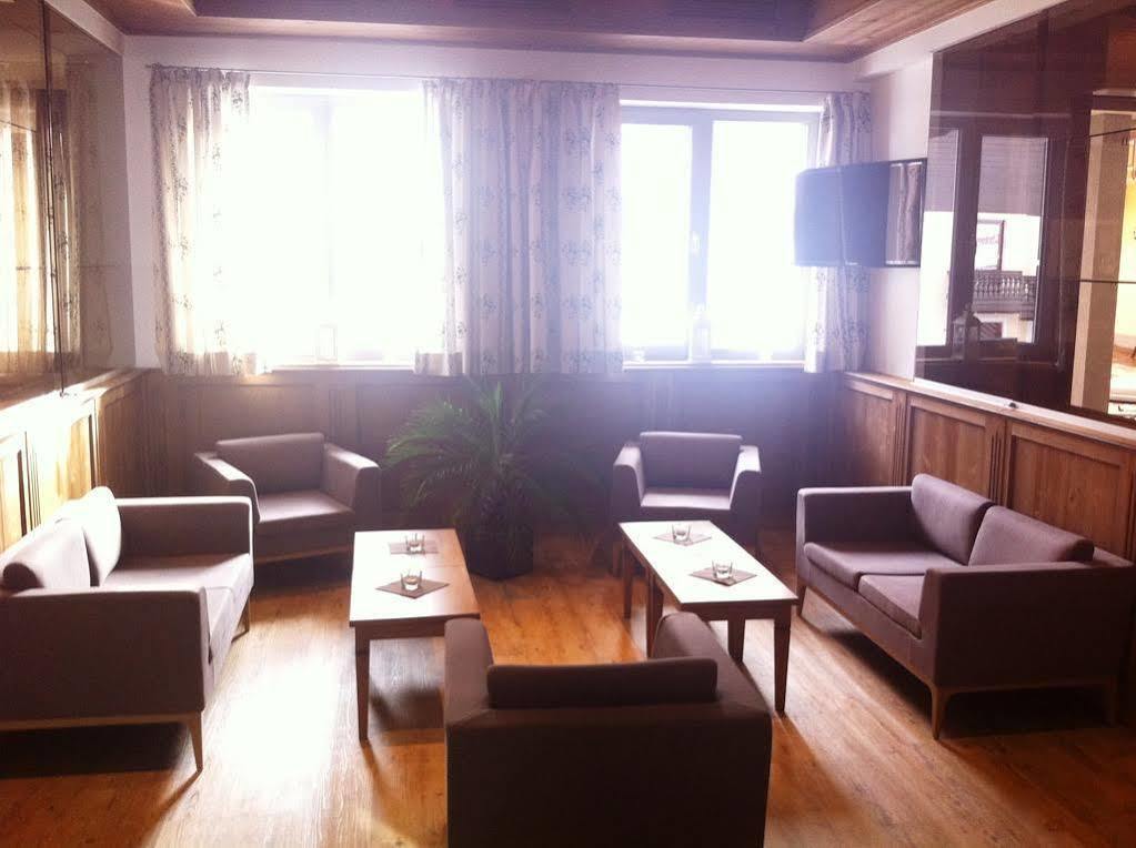 Hotel Herzblut Saalbach Eksteriør billede